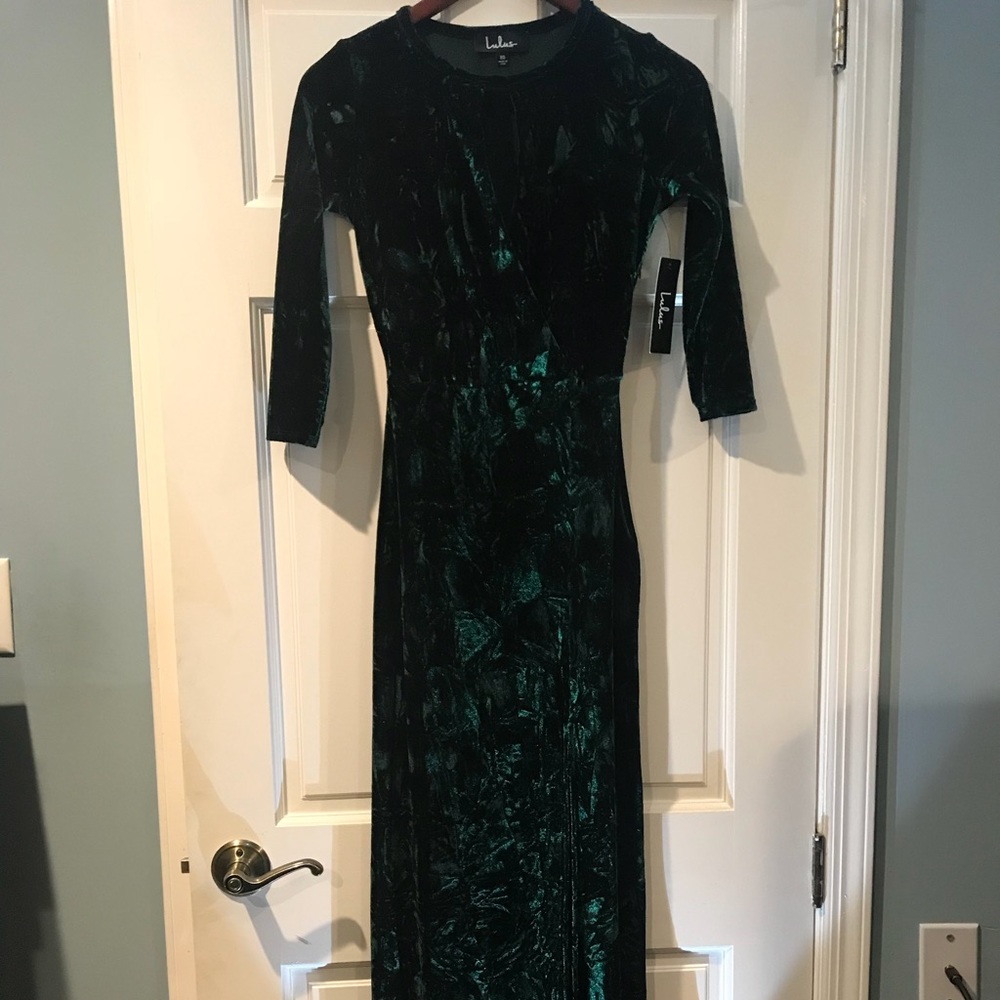 Lulus Green Velvet Long Sleeve Dress